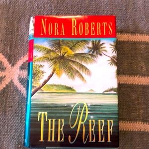 The Reef by Nora Roberts new like condition